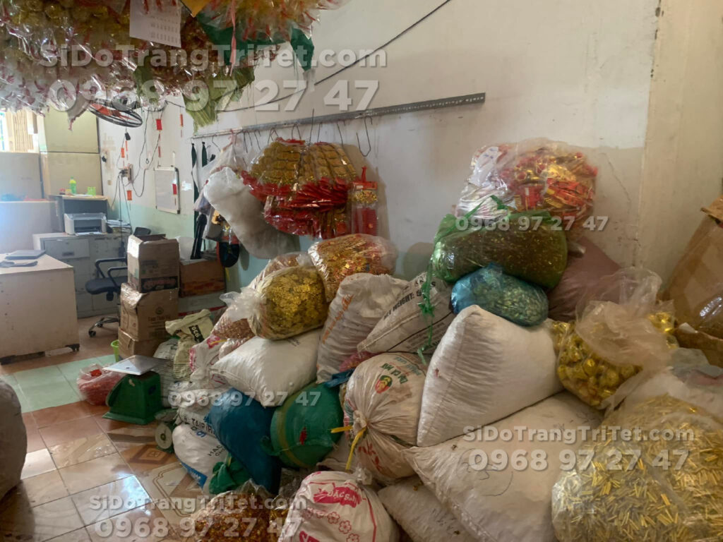 do-trang-tri-tet-co-truyen-cac-kieu-decor-tet-2025